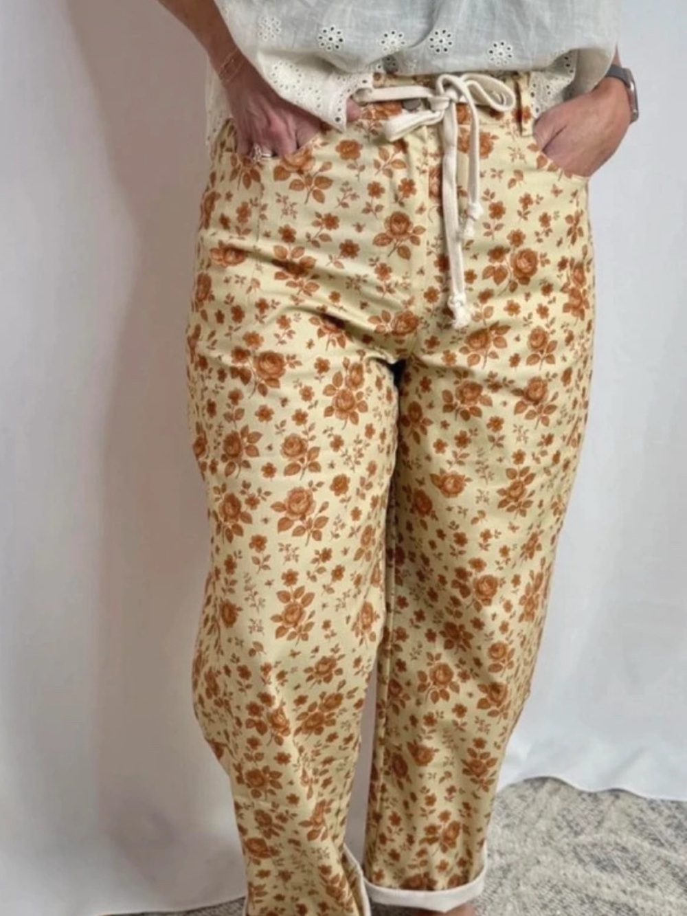 NWOT Polagram cream floral pants